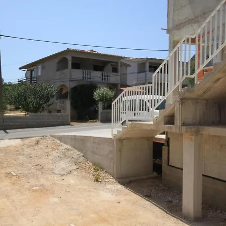 8237b Apartman